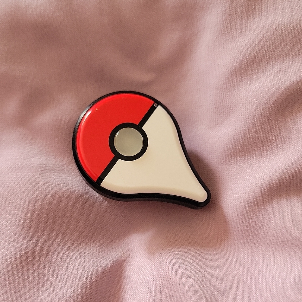 Pokémon GO Pokémon Catcher - Red & White